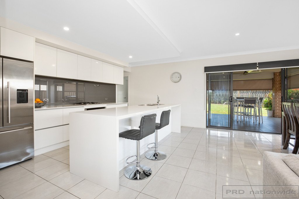 5 Songlark Place ABERGLASSLYN 14