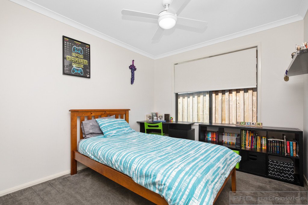 5 Songlark Place ABERGLASSLYN 18