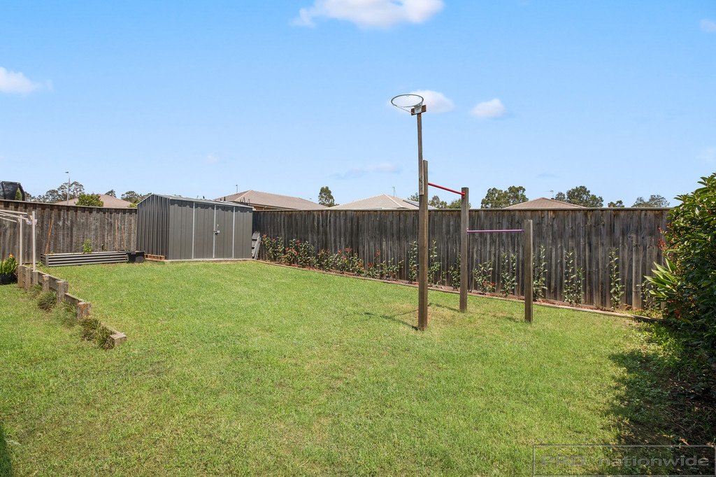 5 Songlark Place ABERGLASSLYN 25