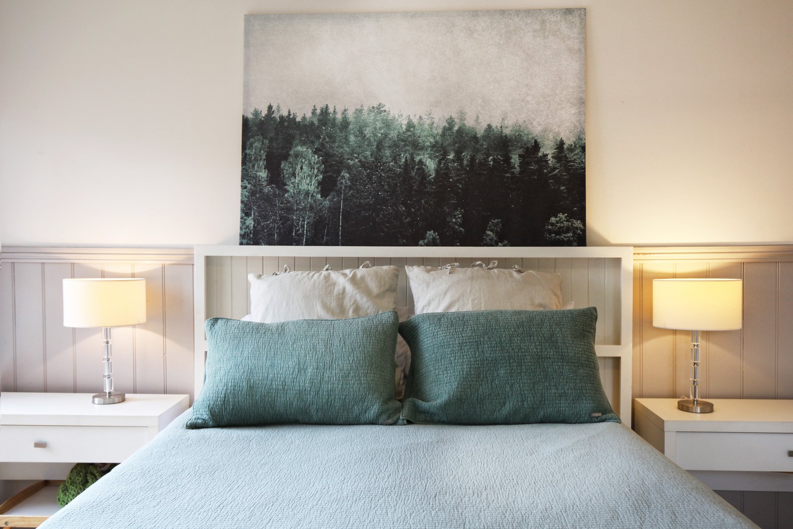 Real Estate and Property in 5 South Road, Woodend, VIC