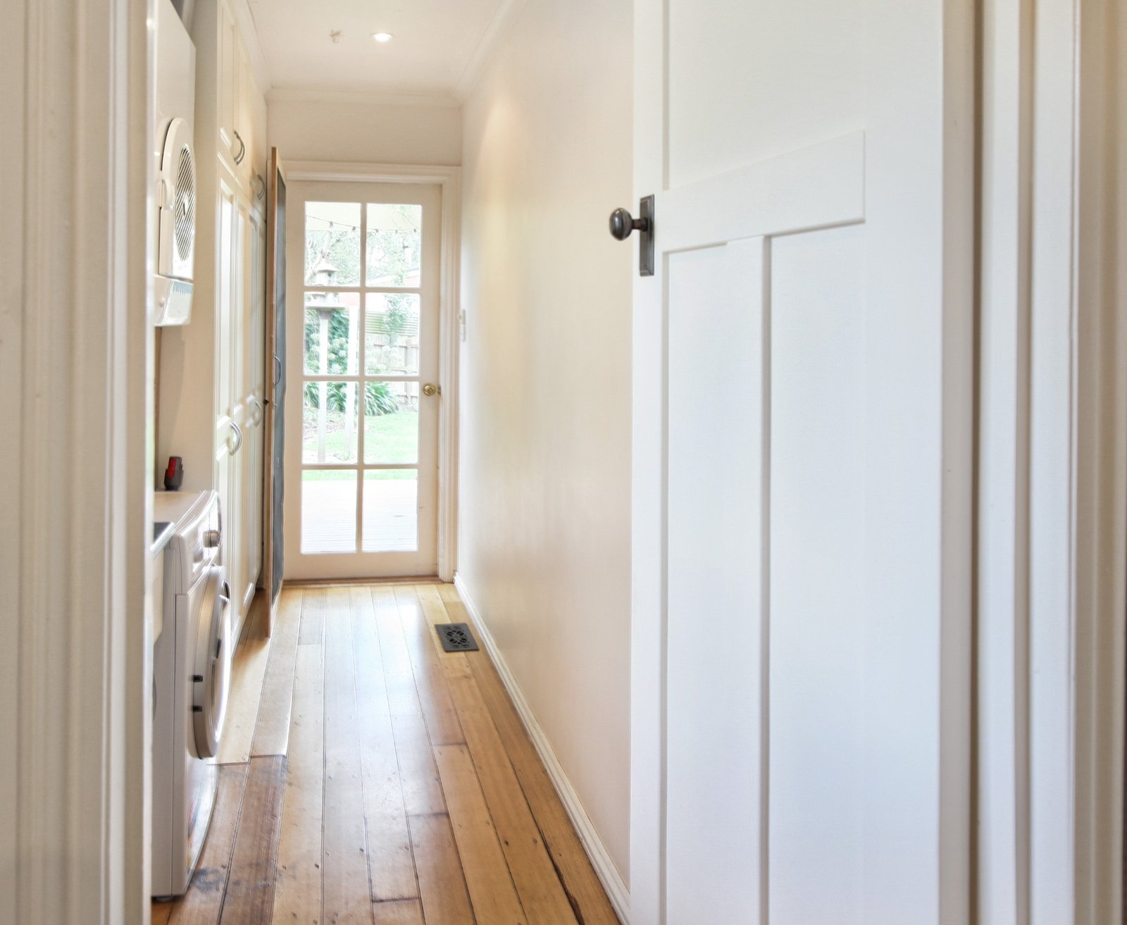 Real Estate and Property in 5 South Road, Woodend, VIC