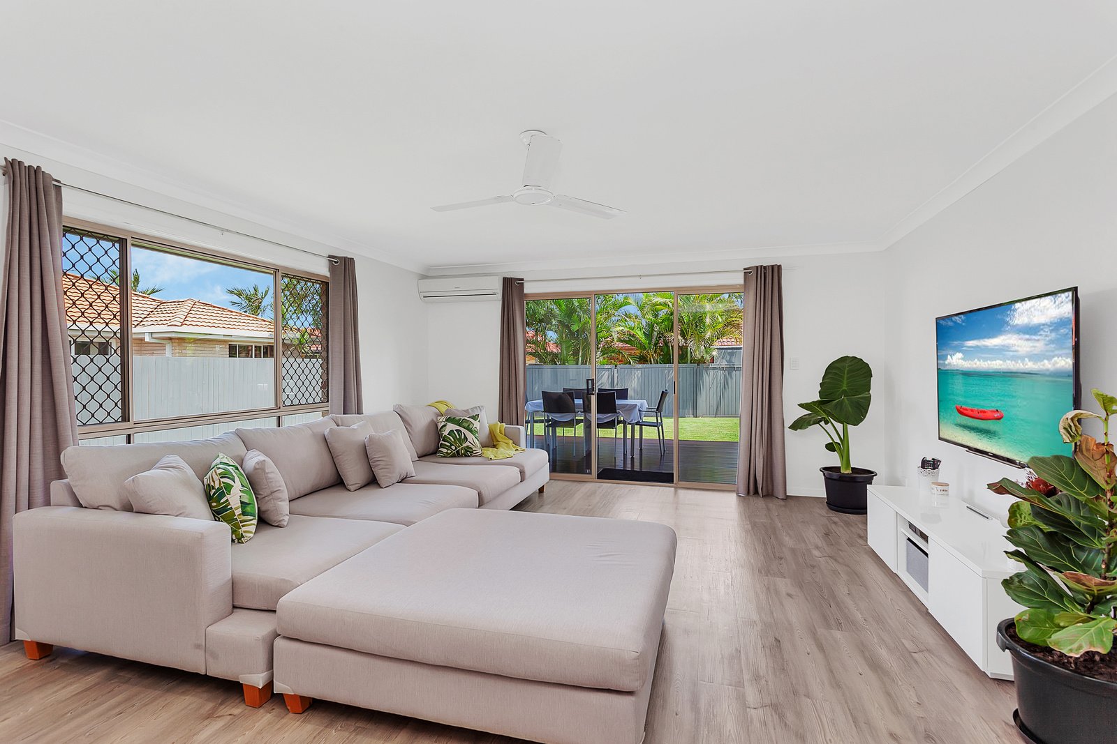 5 Sparrow Place BURLEIGH WATERS 4