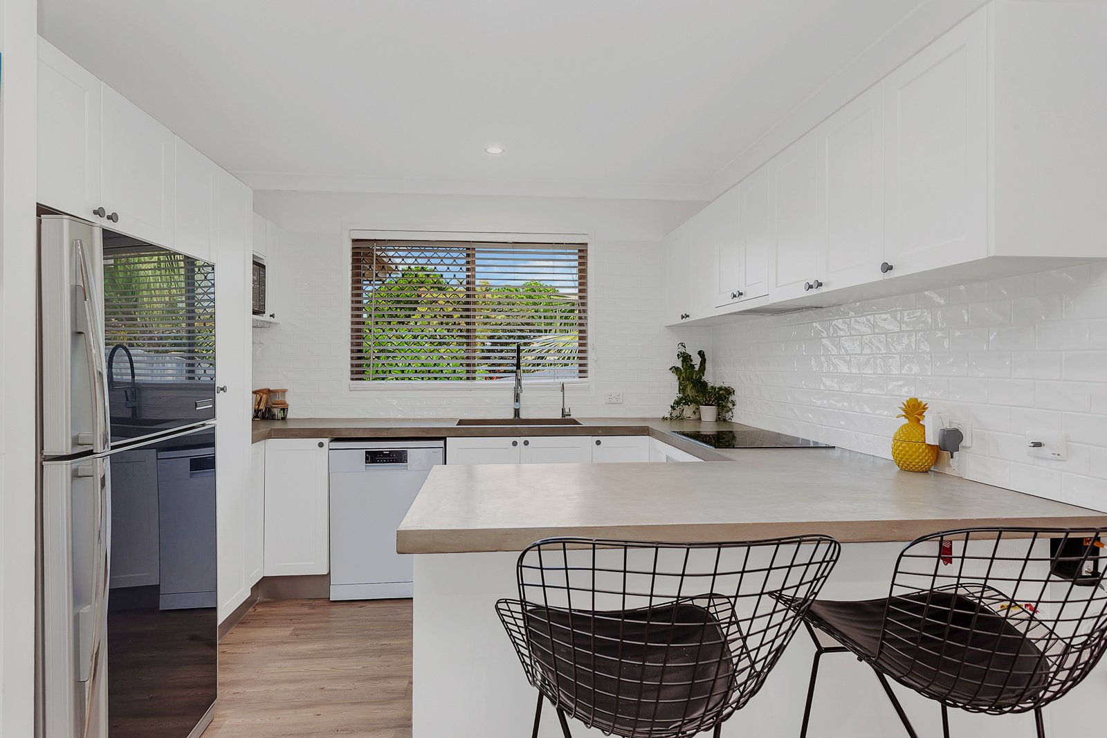 5 Sparrow Place BURLEIGH WATERS 5