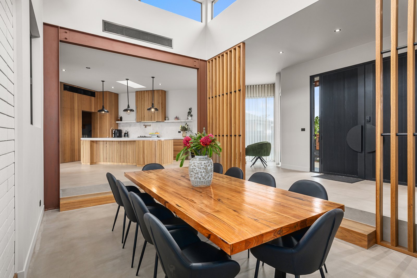 Real Estate and Property in 5 Sproule Place, Woodend, VIC