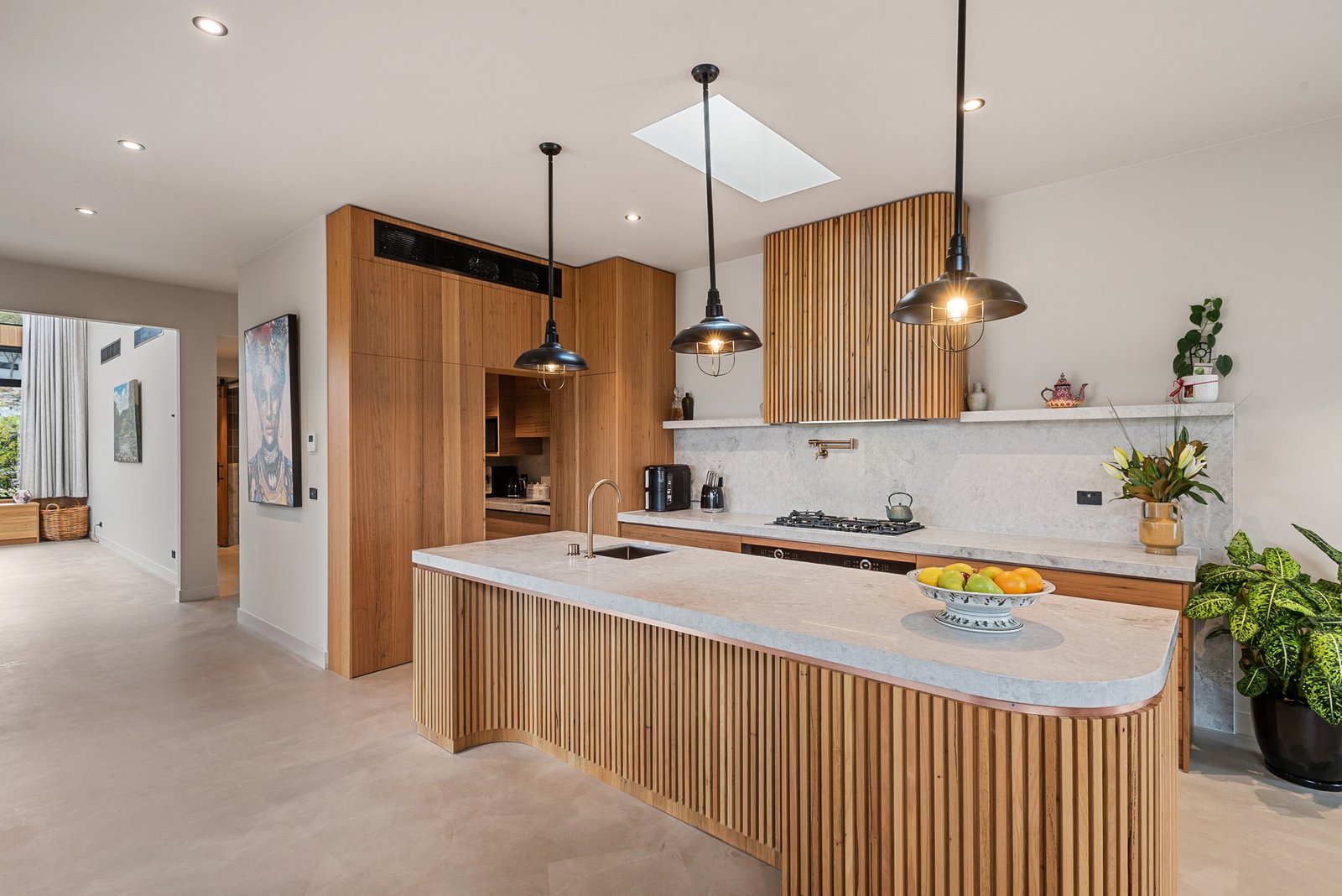 Real Estate and Property in 5 Sproule Place, Woodend, VIC