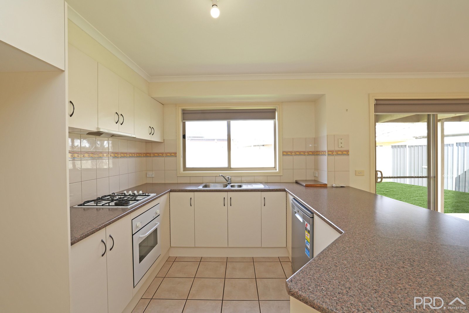 5 Stamford Court BURONGA 6