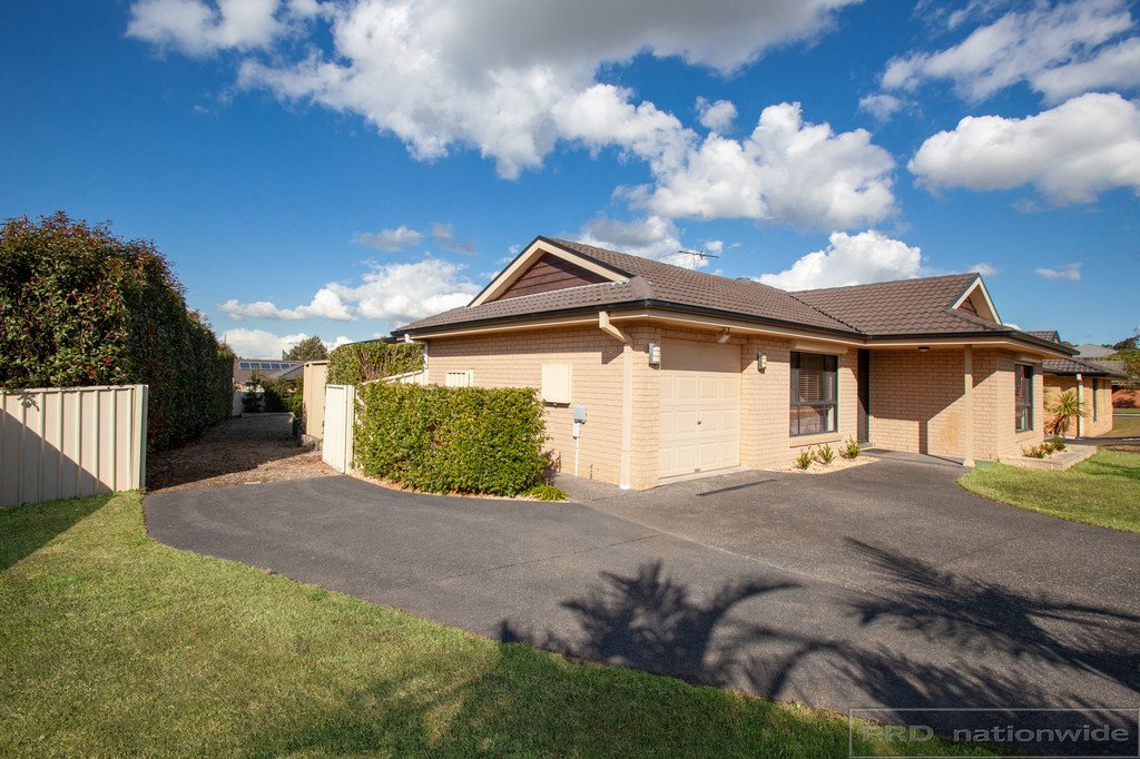 5 Stanton Drive RAWORTH 24
