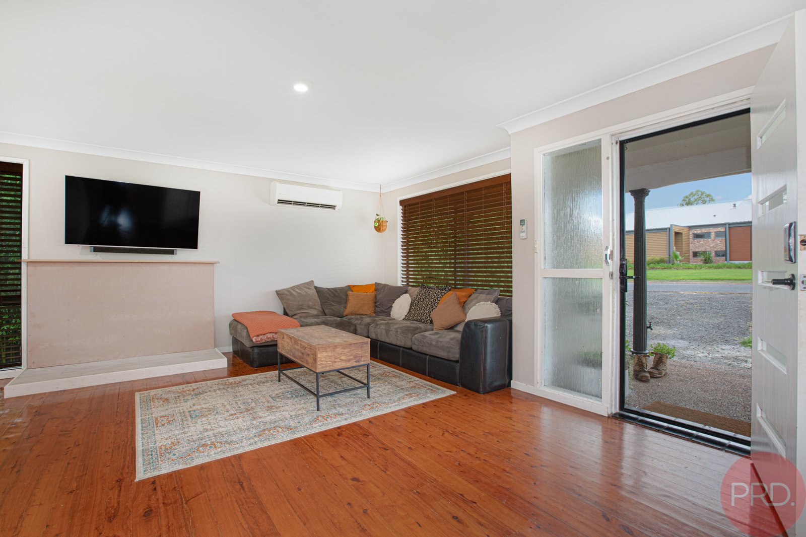 5 Station Lane LOCHINVAR 7