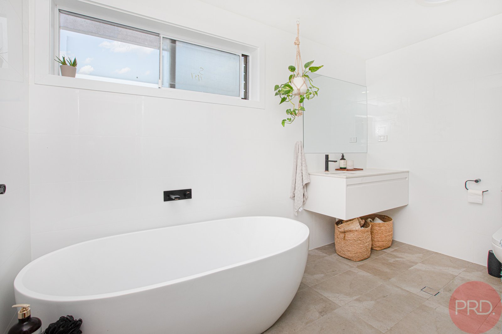 5 Station Lane LOCHINVAR 11