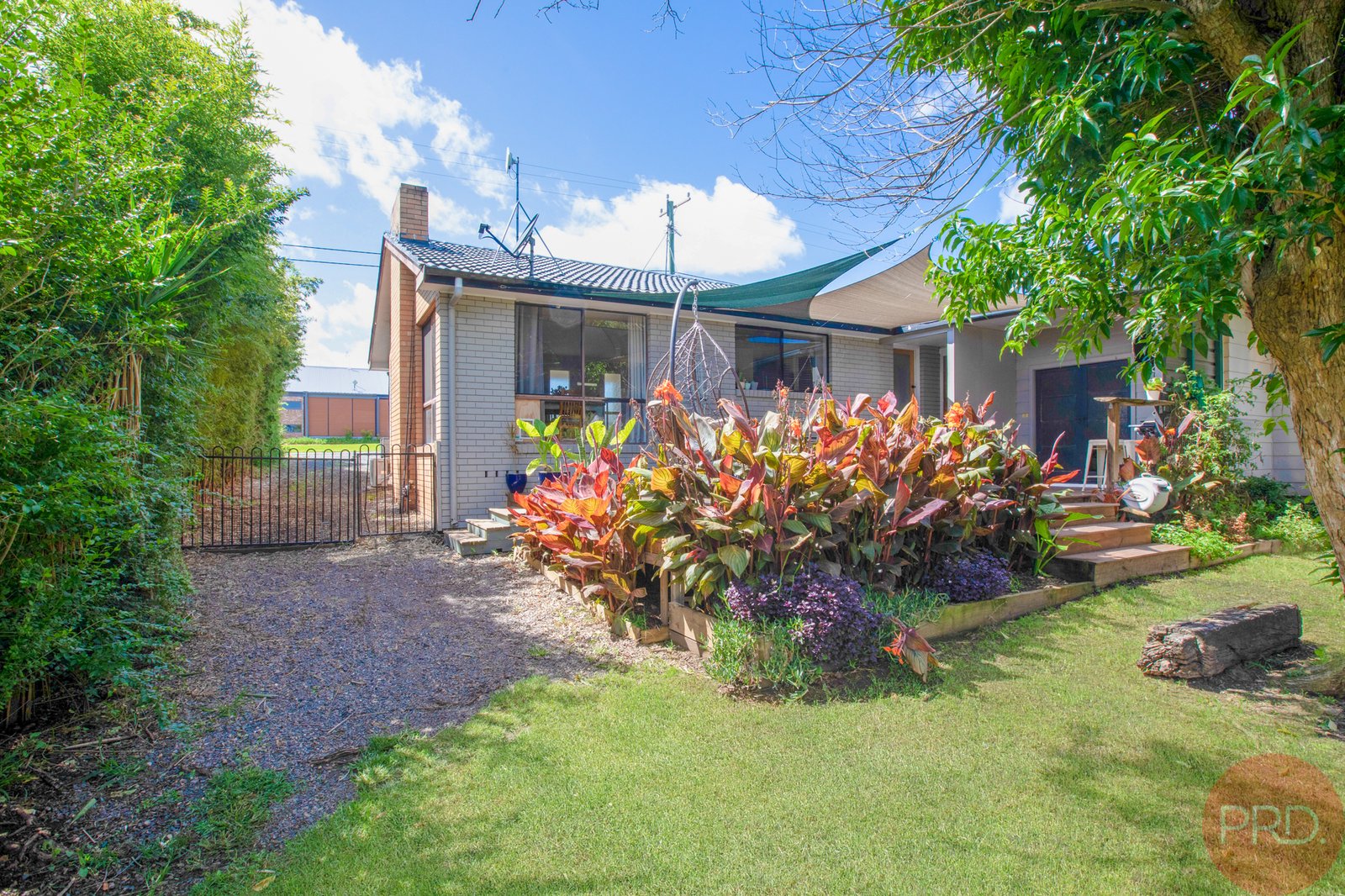5 Station Lane LOCHINVAR 17