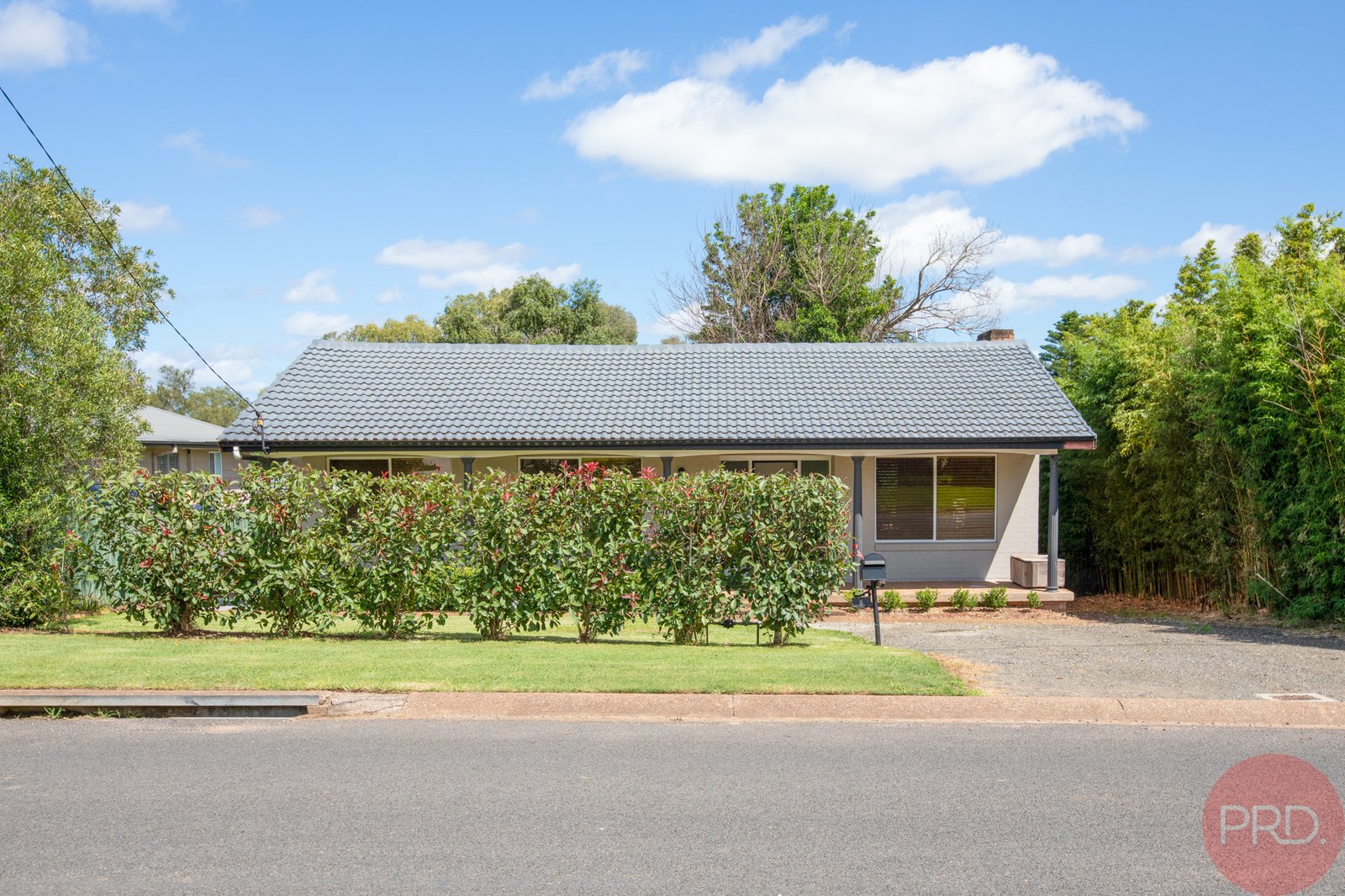 5 Station Lane LOCHINVAR 21