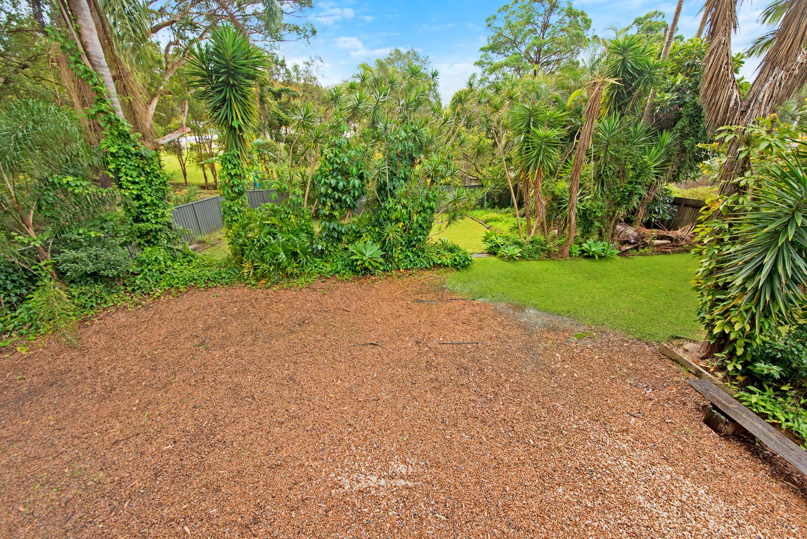 5 Station Street JOHNS RIVER 16
