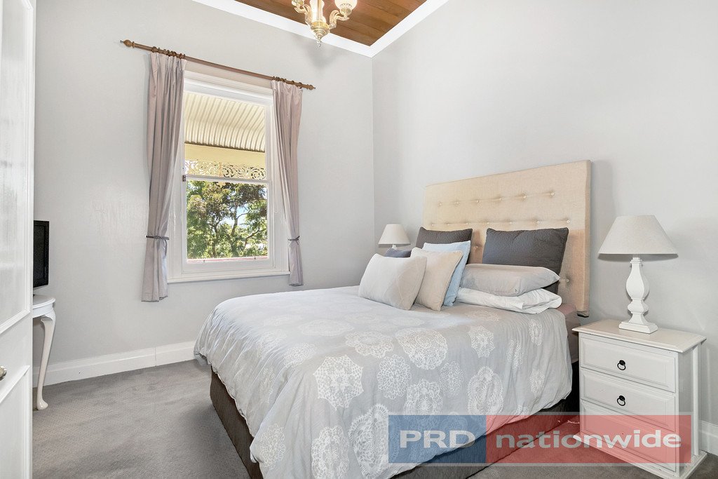 5 Station Street SCARSDALE 7