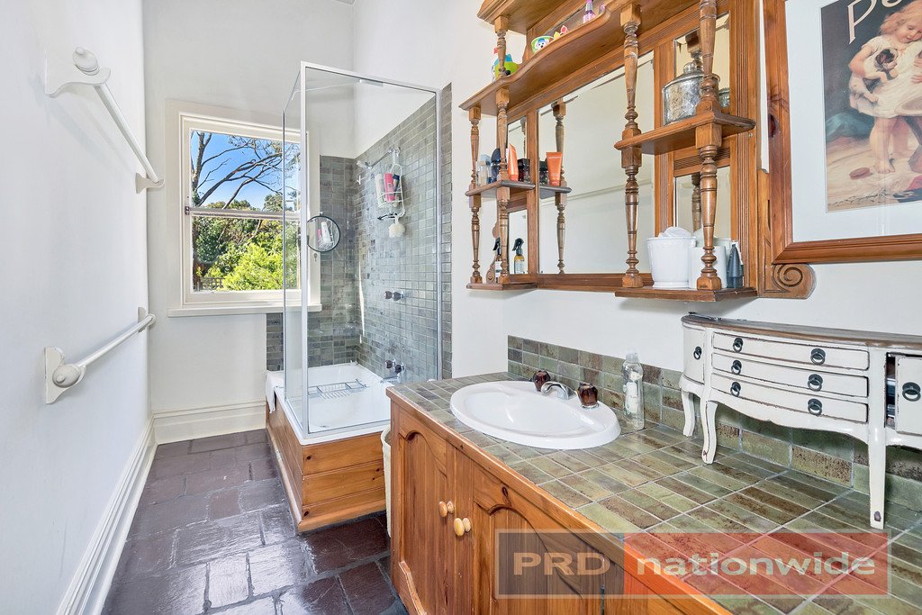 5 Station Street SCARSDALE 9