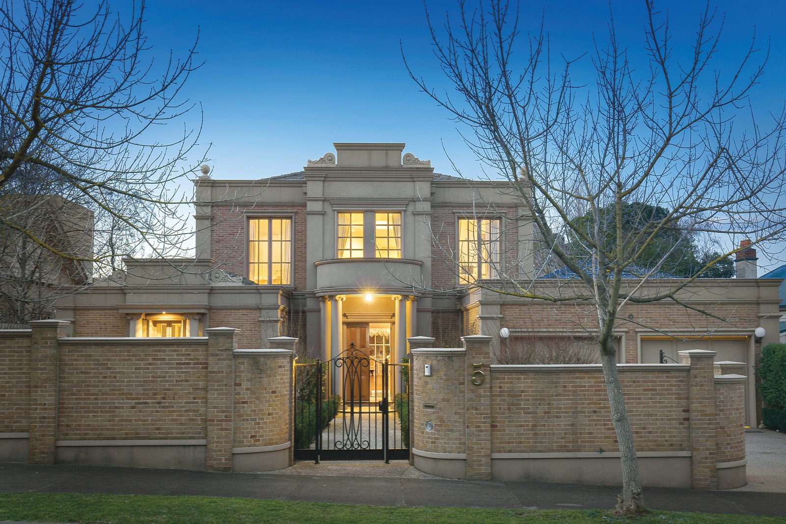 5 Stoke Avenue, Kew, VIC