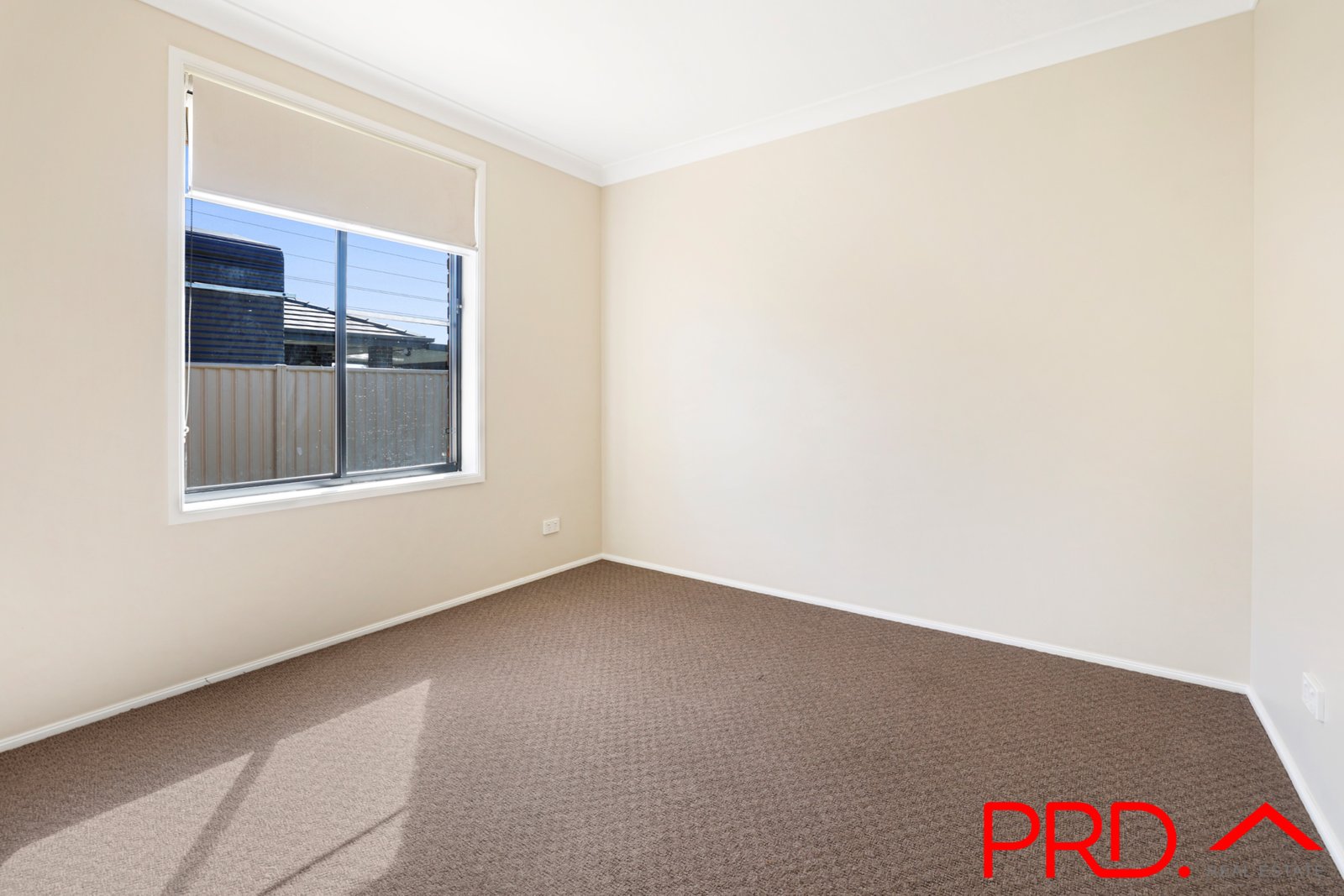 5 Stokes Avenue TAMWORTH 10