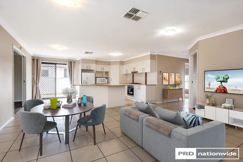 5 Stokes Avenue TAMWORTH 2