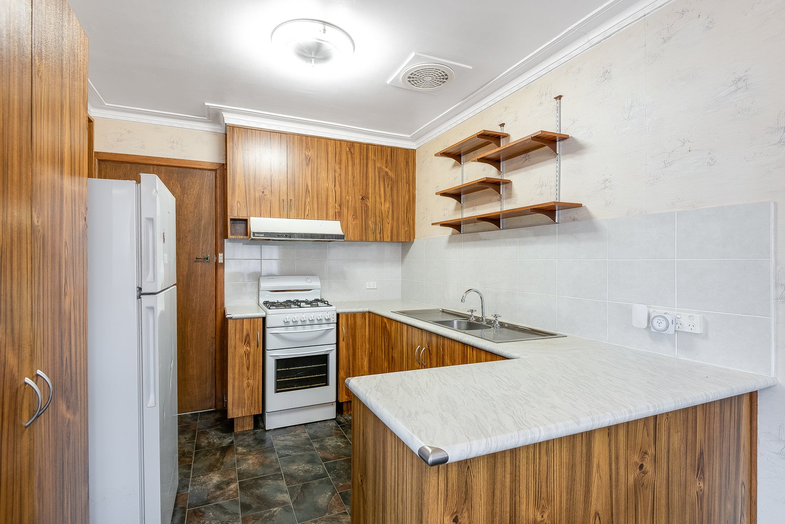 Gallery: 5 Stonehaven Road