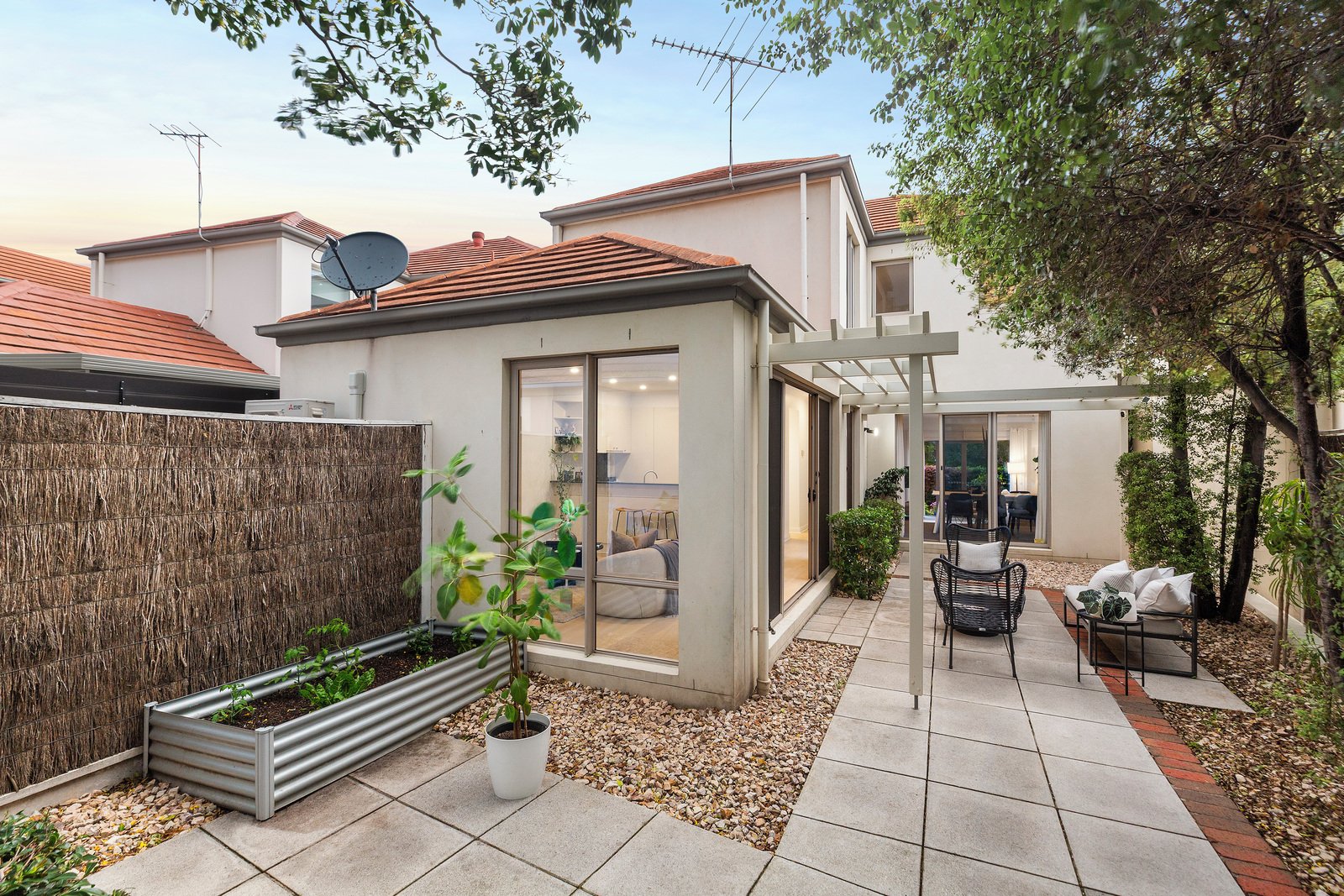 5 Strathaird Mews, Port Melbourne, 3207