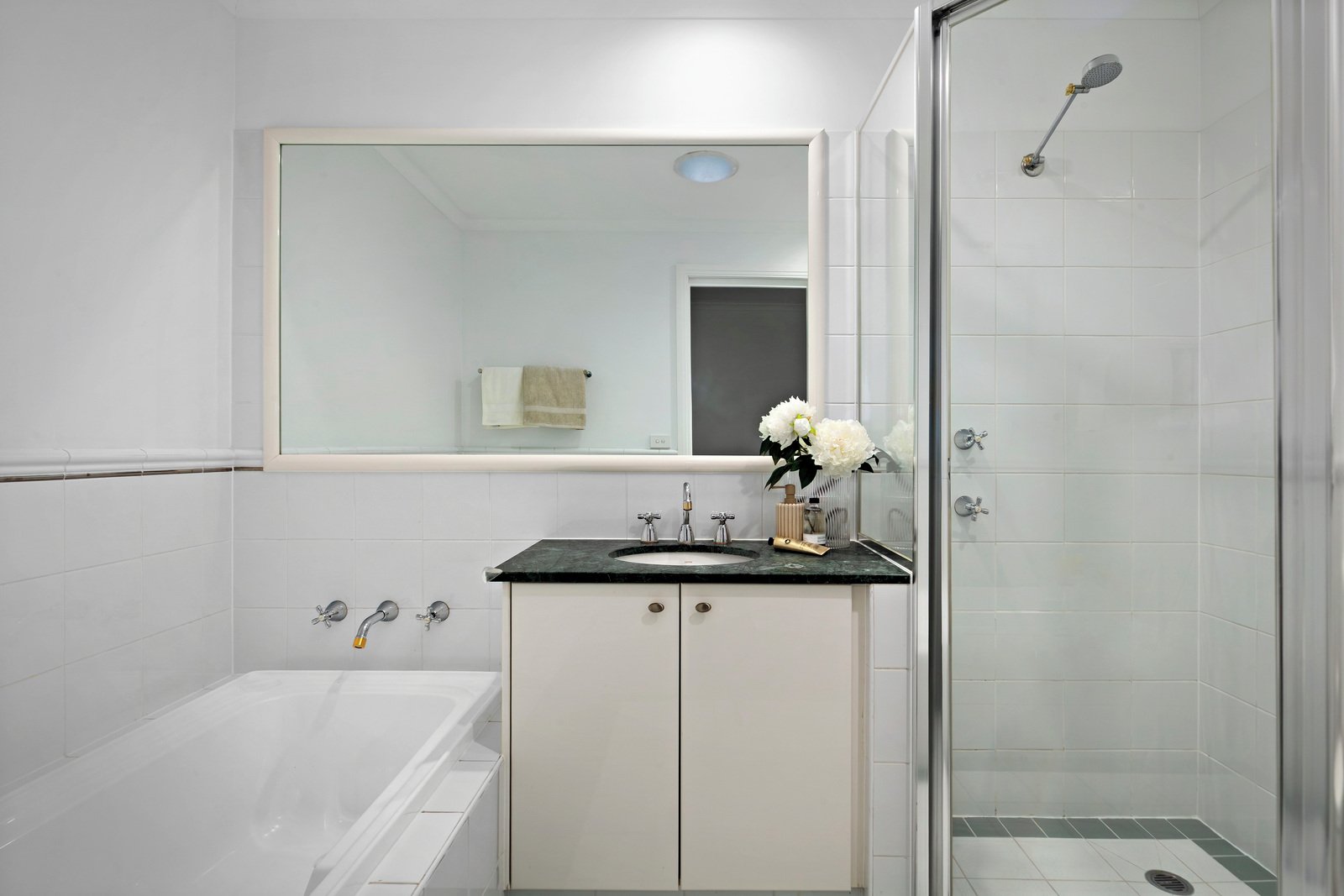 5 Strathaird Mews, Port Melbourne, 3207