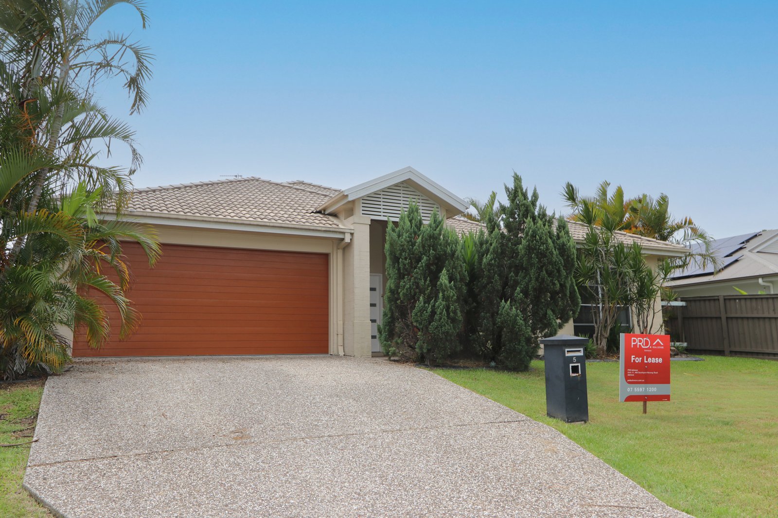 5 Stringybark Drive MOLENDINAR 2