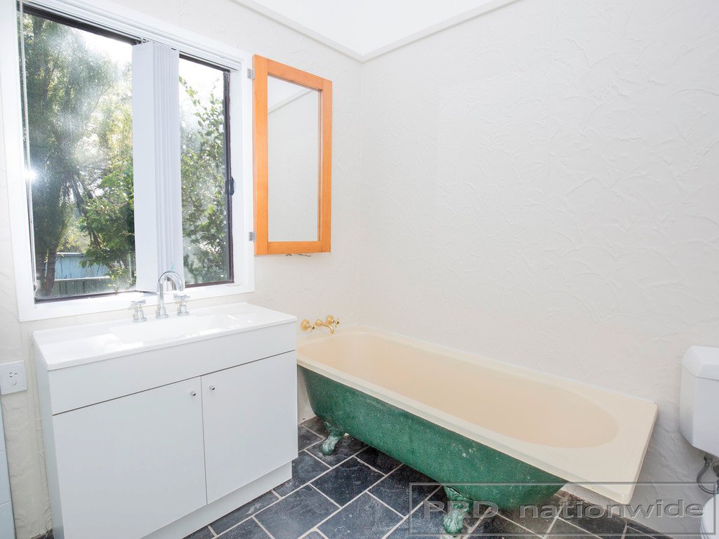5 Stuart Street ABERNETHY 6