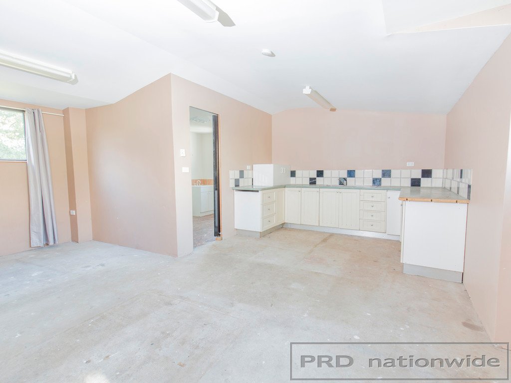 5 Stuart Street ABERNETHY 13
