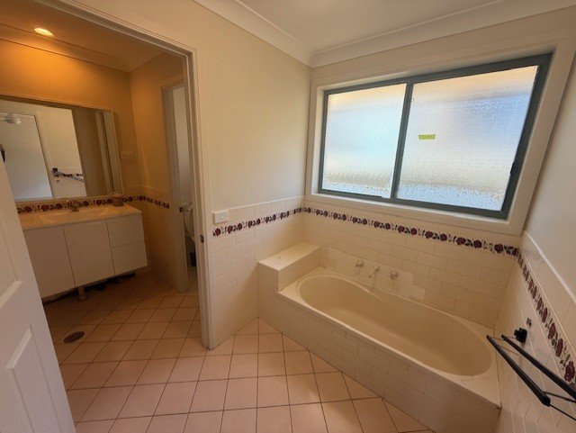 5 Suffolk Close COFFS HARBOUR 8