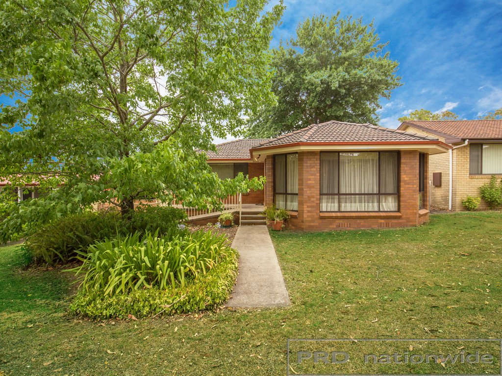 5 Sulman Close THORNTON 1