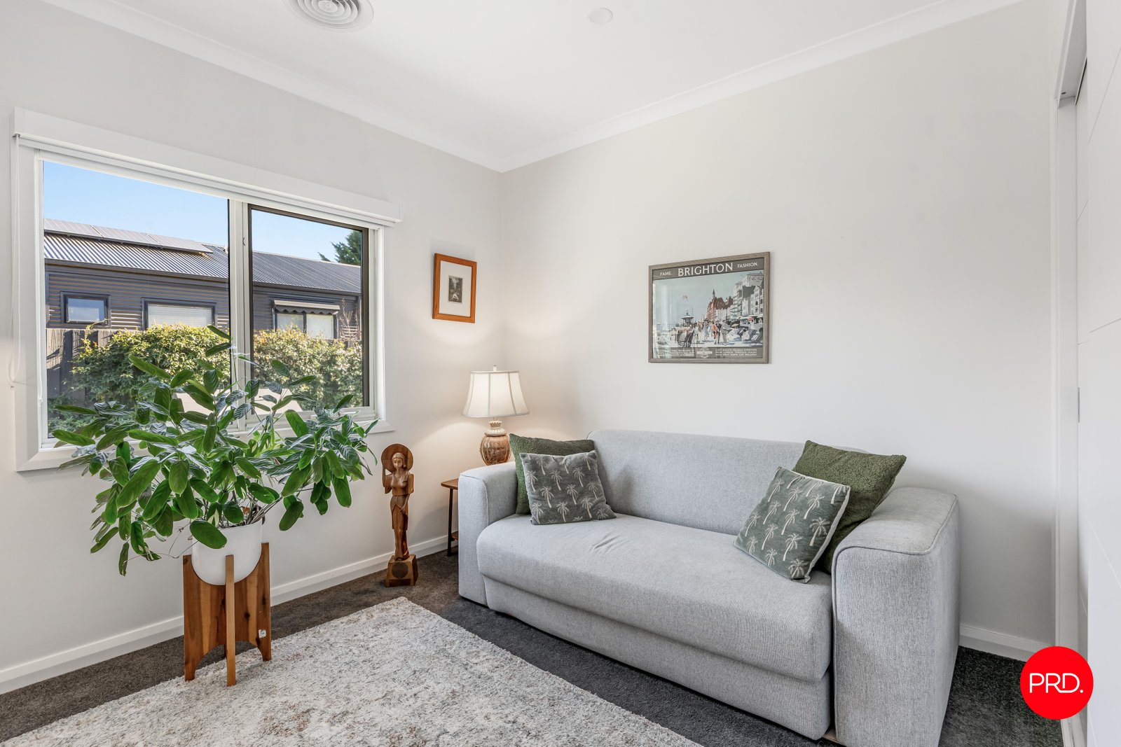 5 Summers Court LANCEFIELD 9