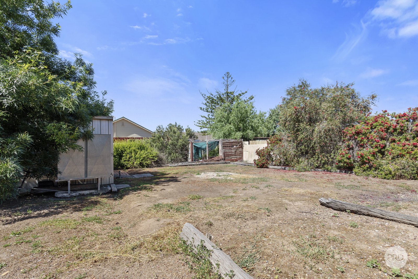 5 Swan Street NORTH BENDIGO 13