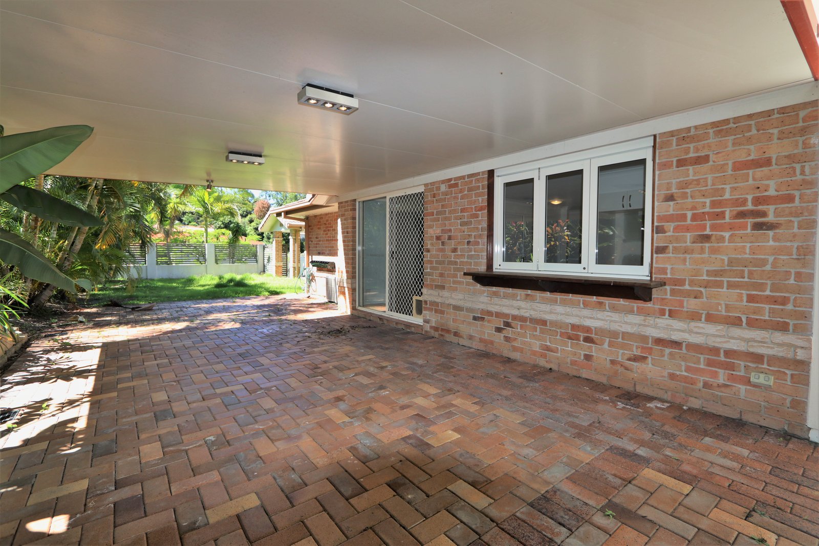 5 Swanton Drive MUDGEERABA 12