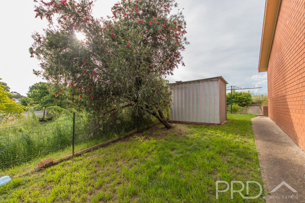 5 Sydney Street TUMUT 11