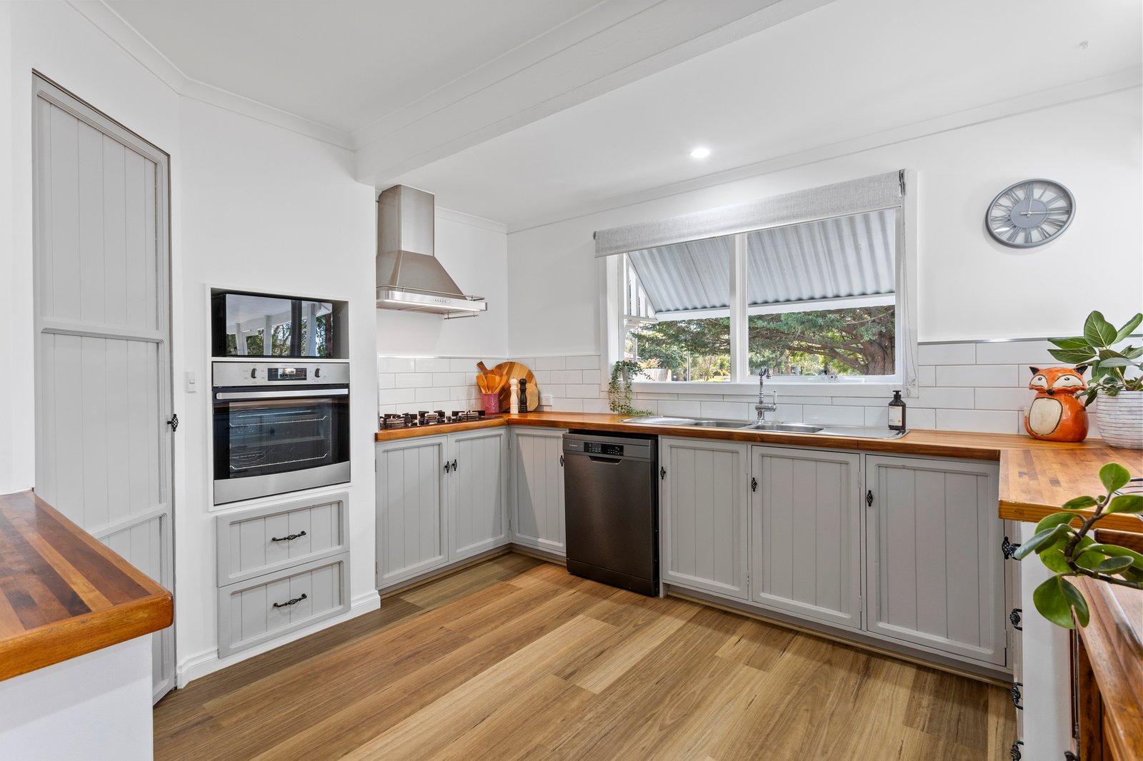 Gallery: 5 Symonds Street
