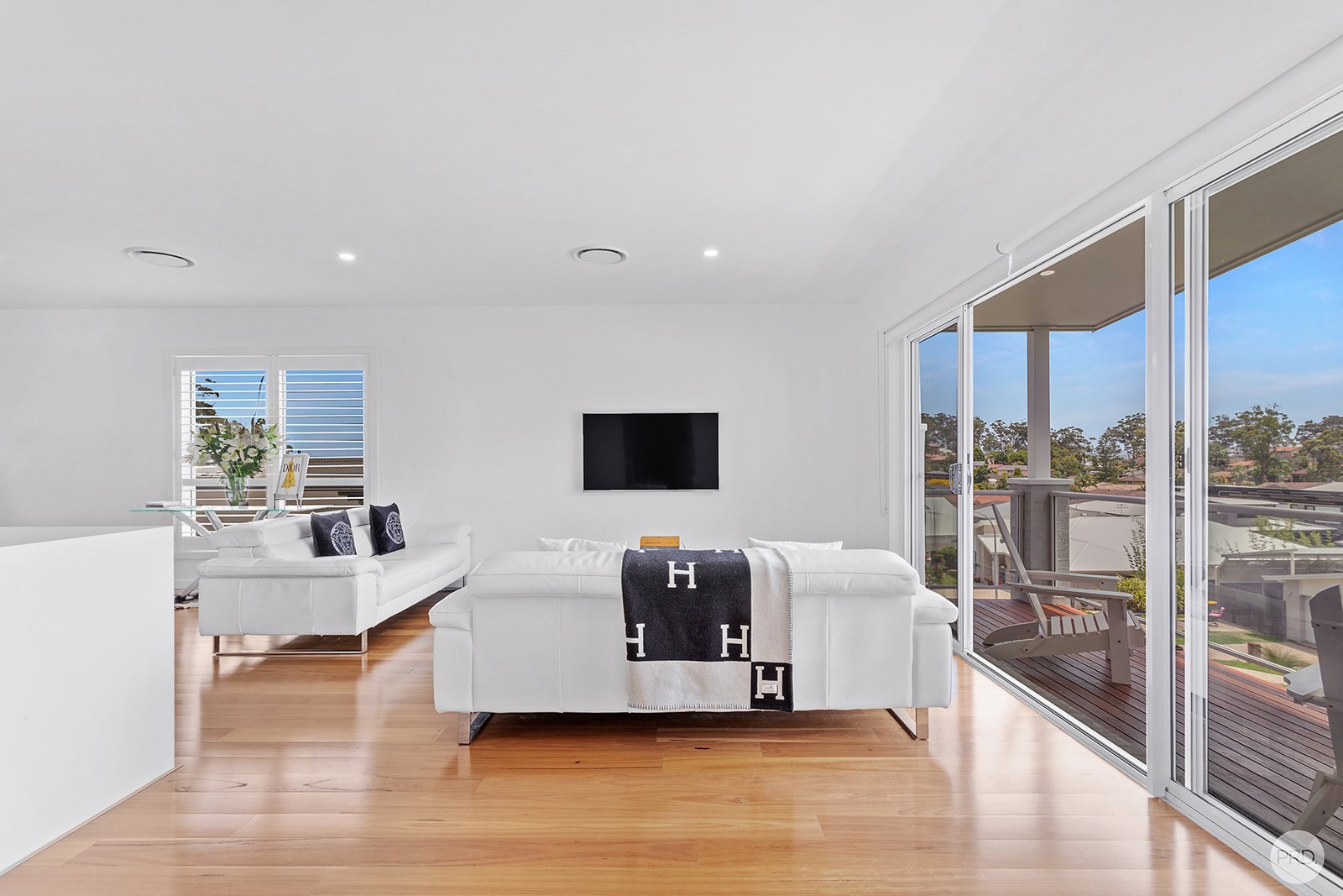 5 Tacking Street CORLETTE 6