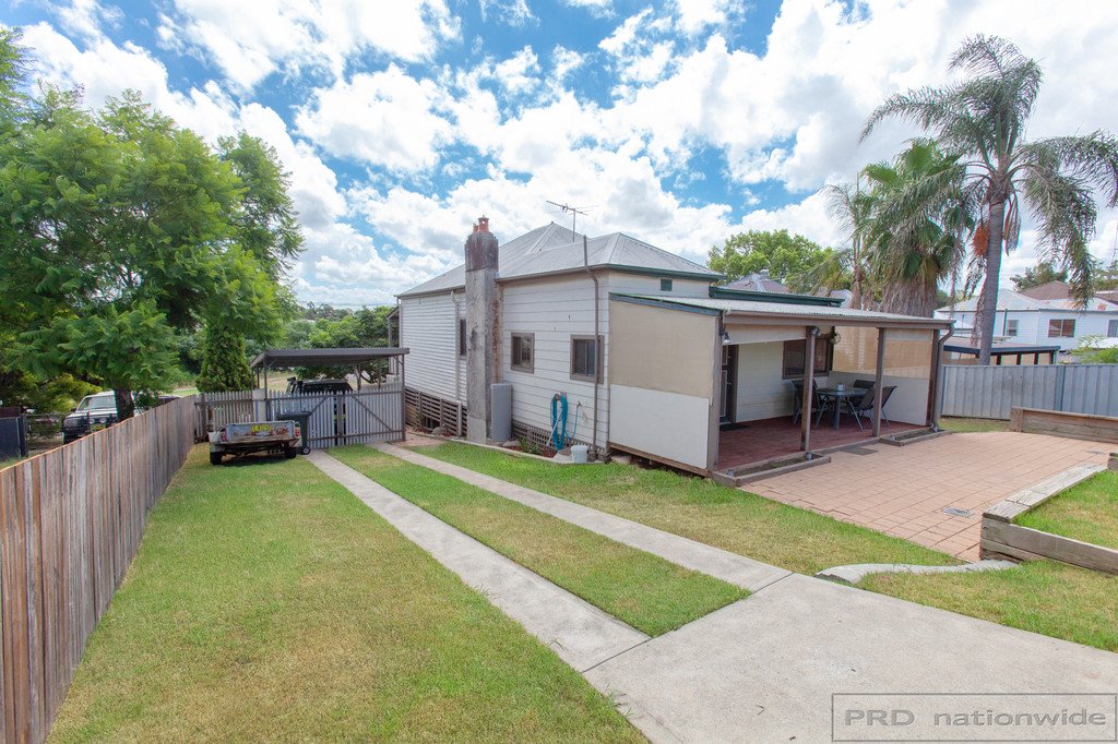 5 Taree Avenue TELARAH 14