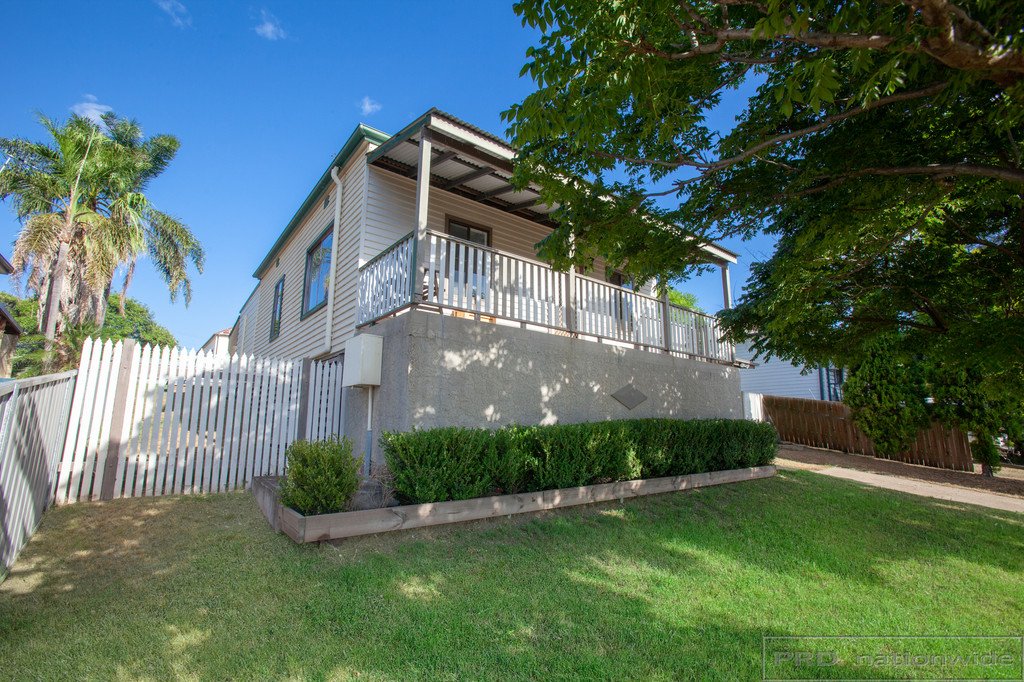 5 Taree Avenue TELARAH 16