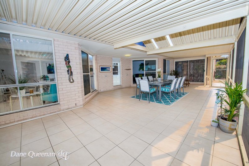5 Tarwhine Street CORLETTE 11