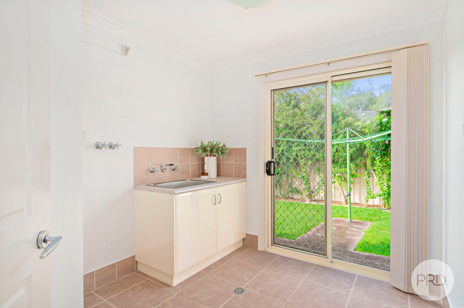 5 Tarwhine Street CORLETTE 26