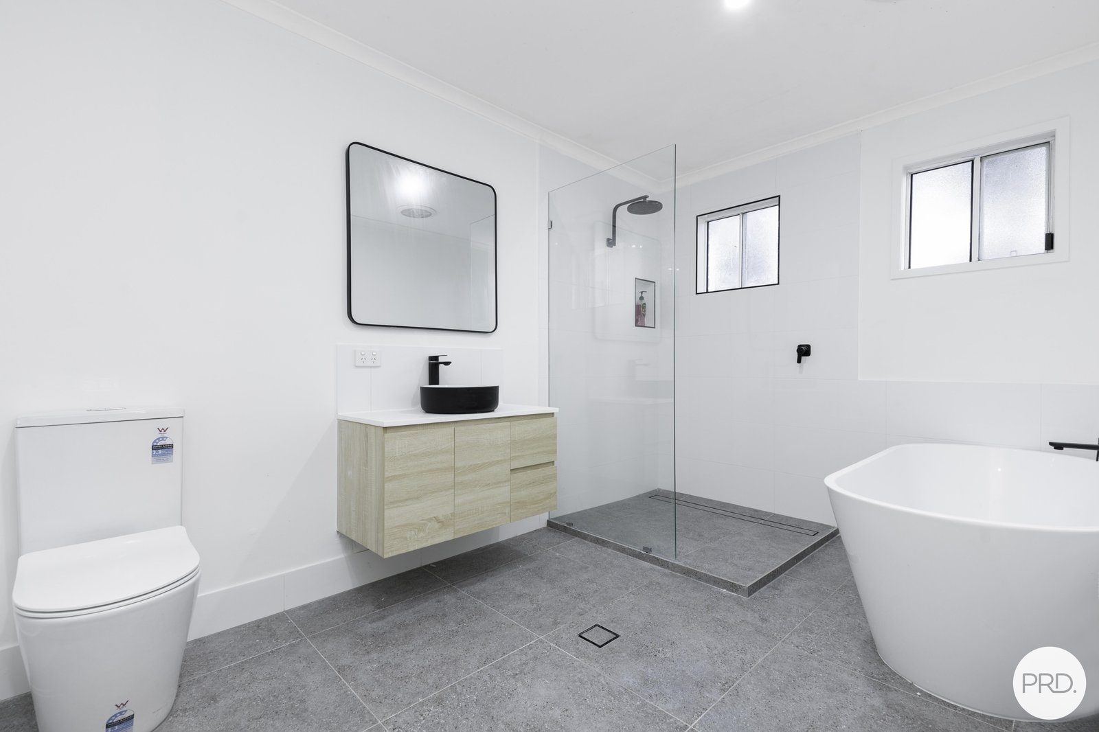 5 Tellin Street SHOAL POINT 16