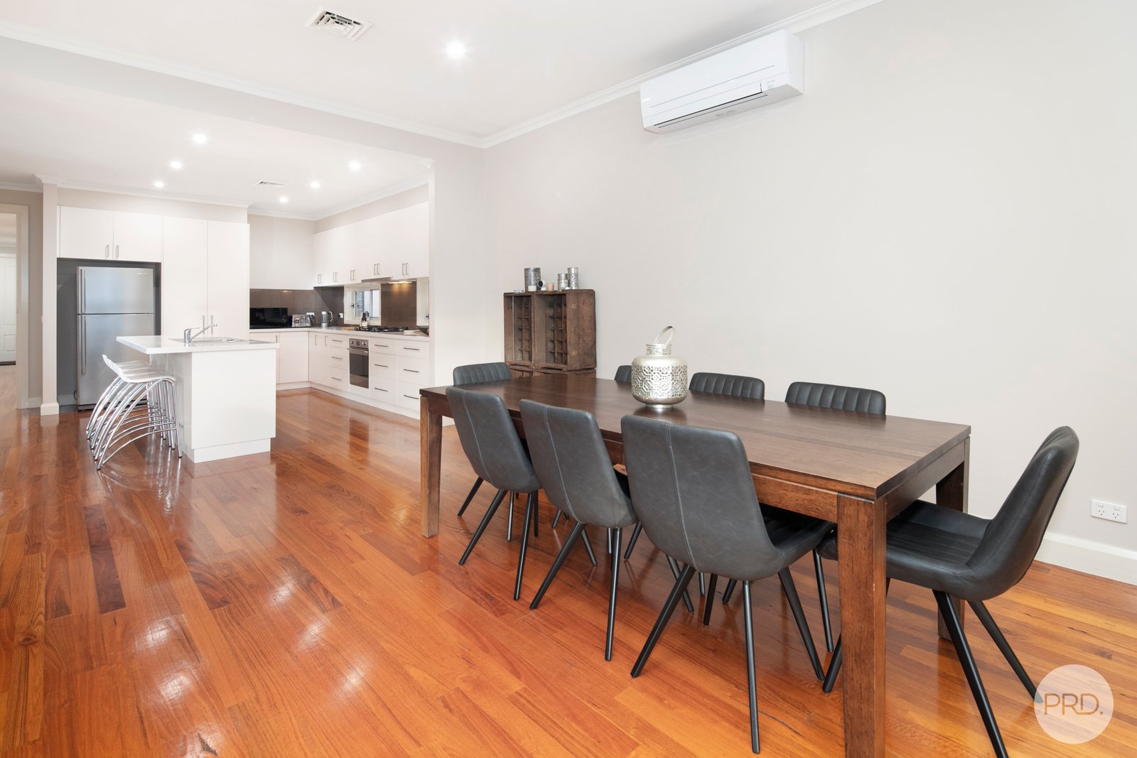 5 Tennis Street LAKE WENDOUREE 3