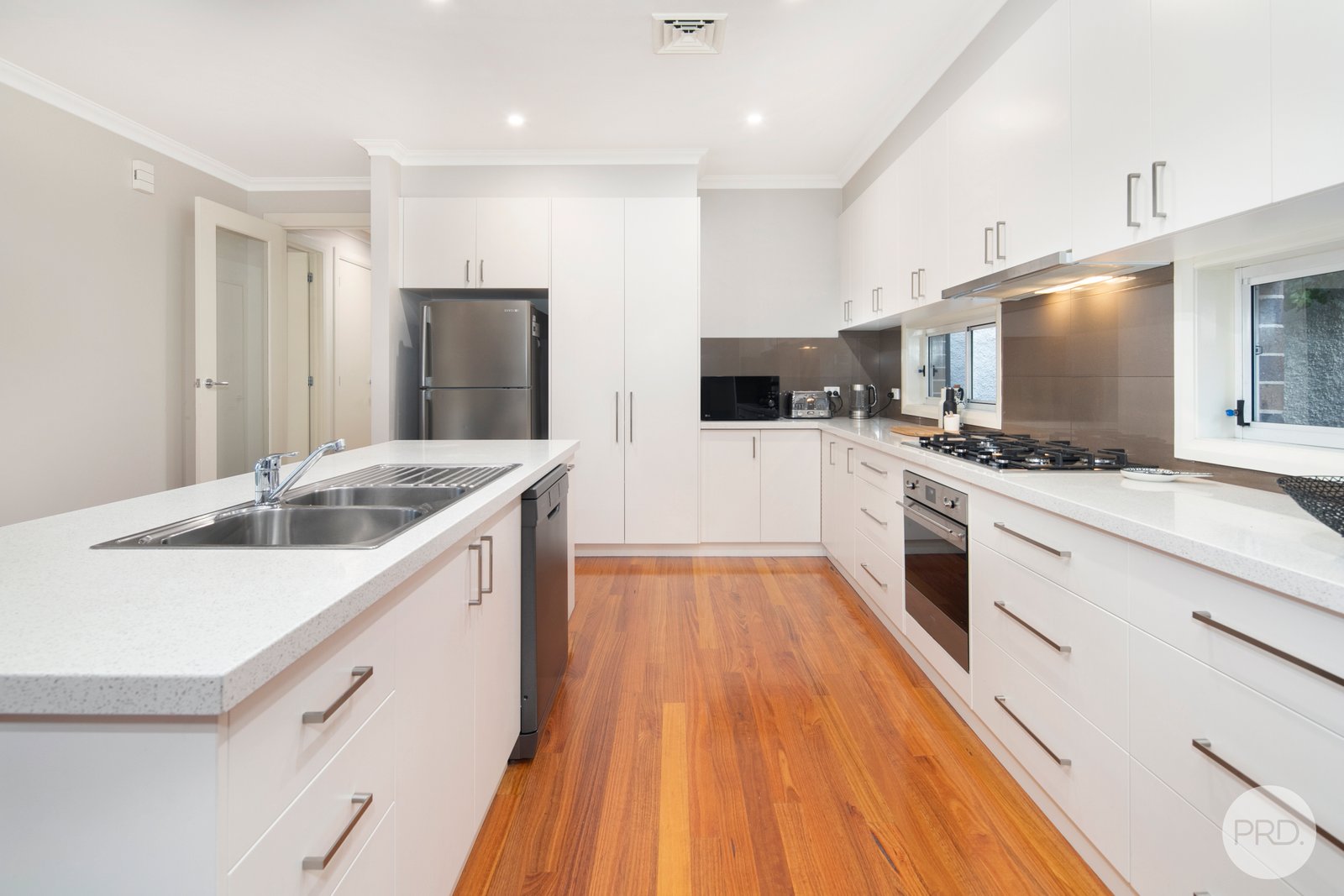 5 Tennis Street LAKE WENDOUREE 5