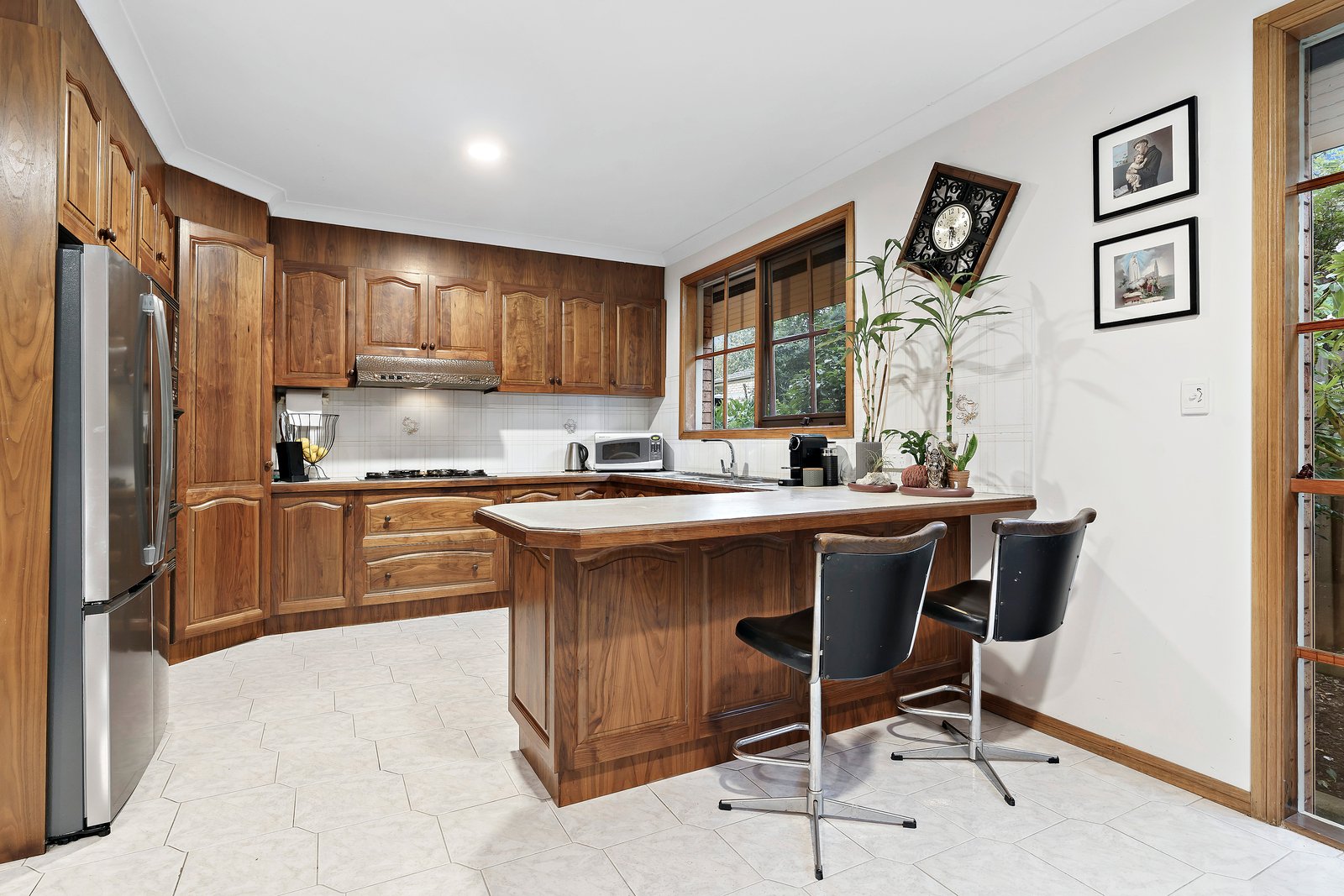 Real Estate and Property in 5 Terence Court, Doncaster, VIC