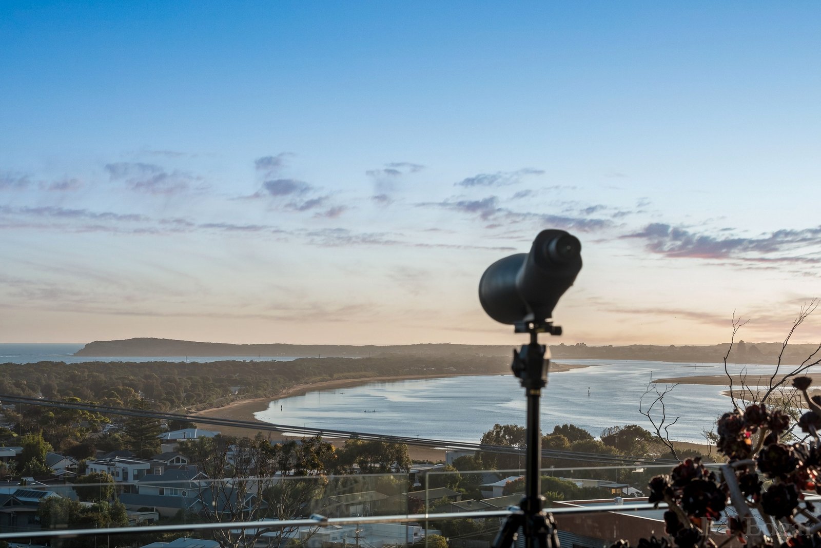 Real Estate and Property in 5 The Avenue, Ocean Grove, VIC