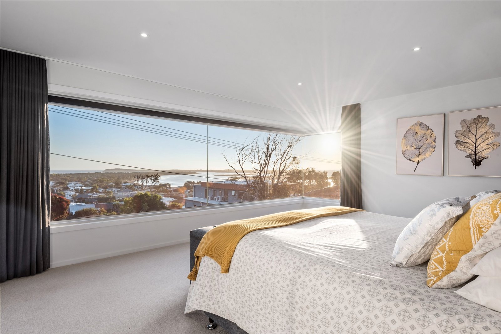 Real Estate and Property in 5 The Avenue, Ocean Grove, VIC