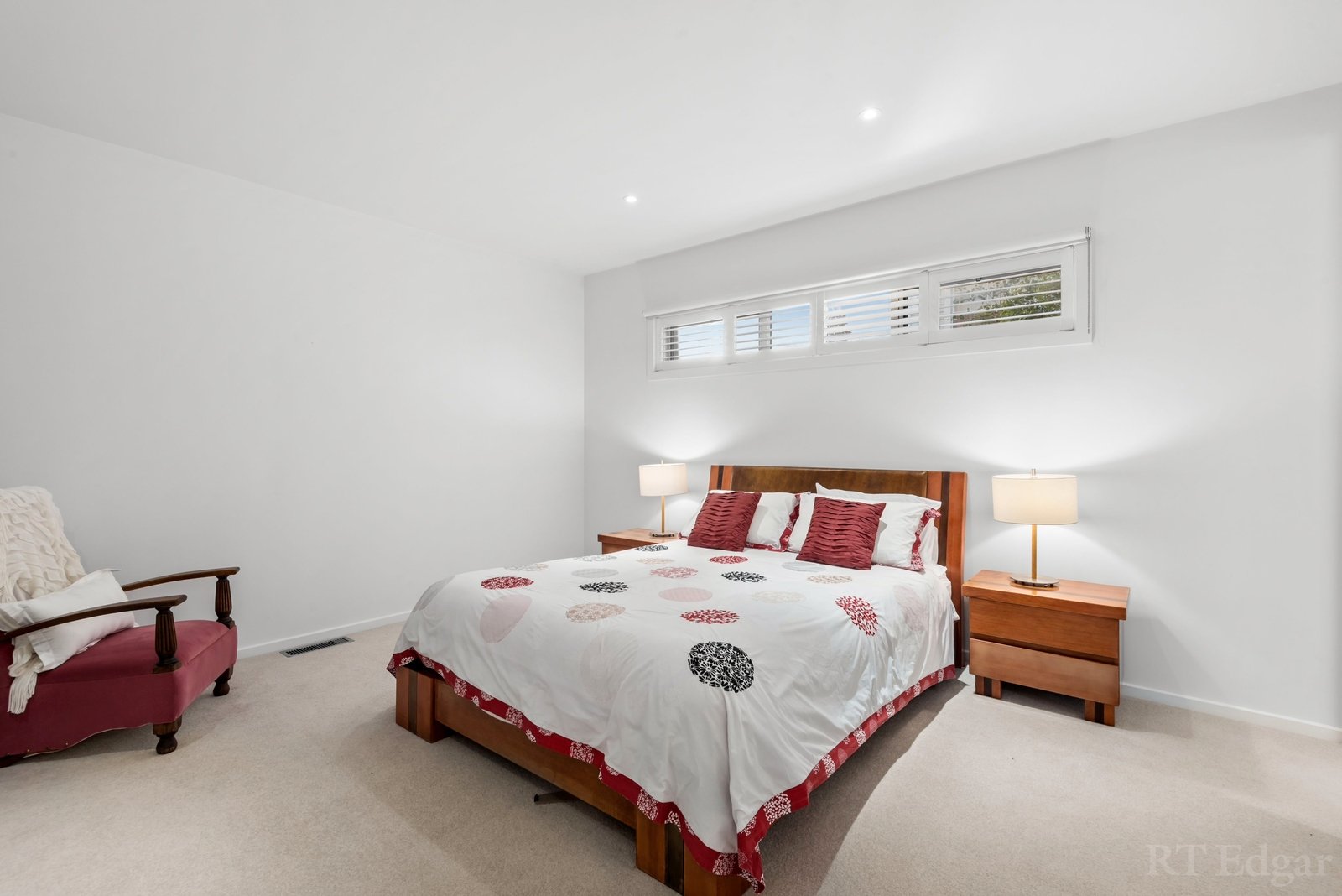 Real Estate and Property in 5 The Avenue, Ocean Grove, VIC