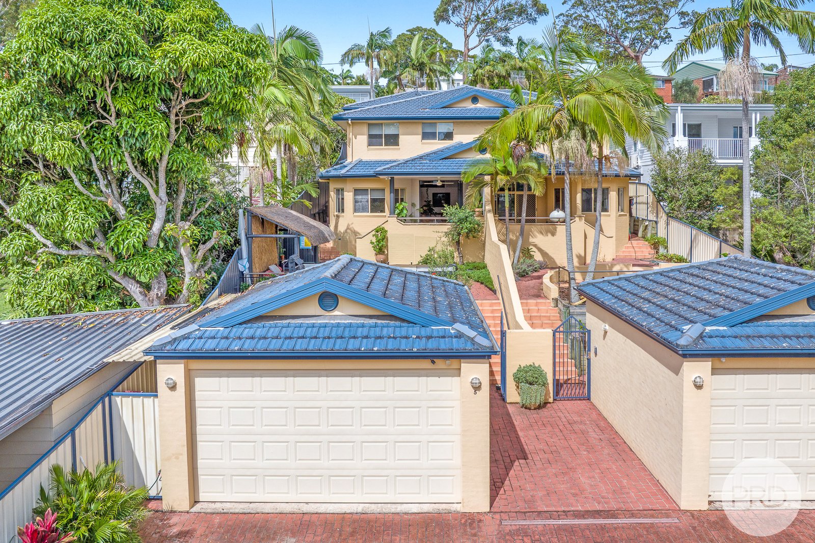 5 Thompson Place NELSON BAY 3