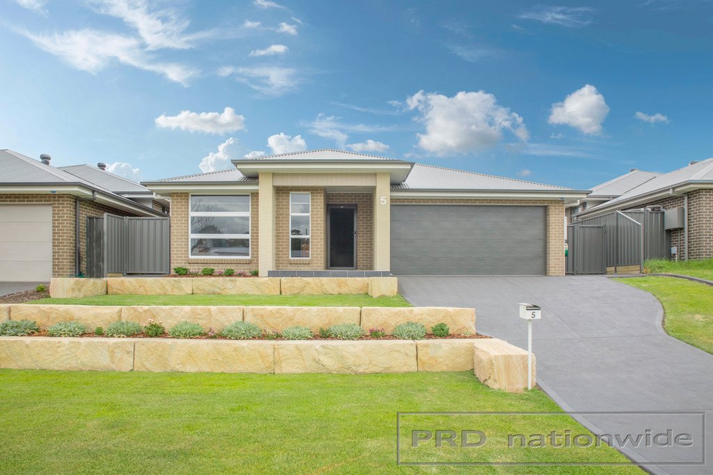 5 Thorncliffe Avenue THORNTON 2