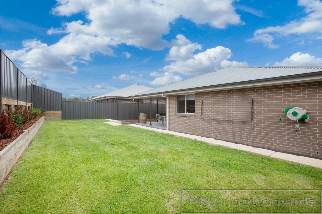 5 Thorncliffe Avenue THORNTON 11