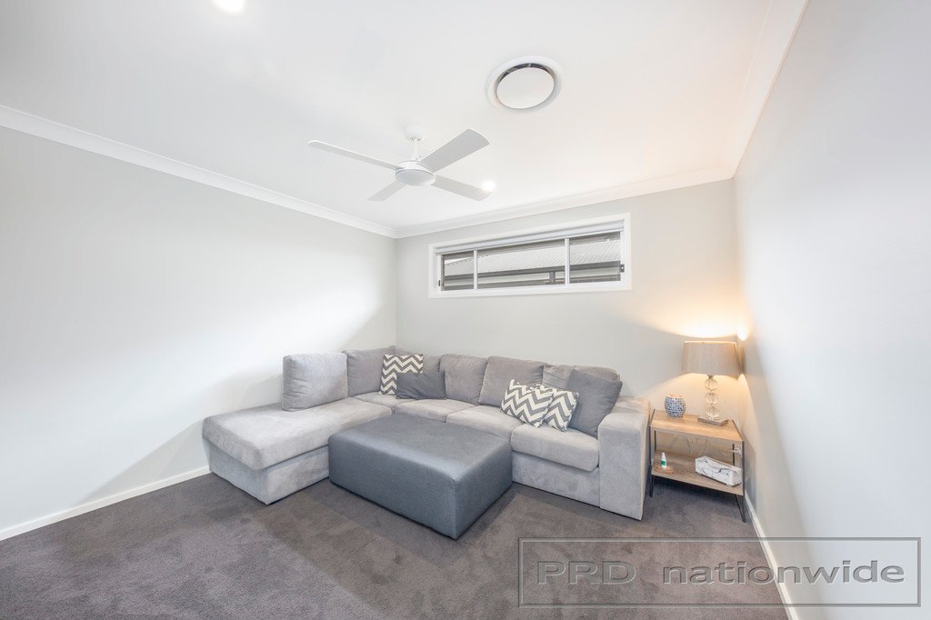 5 Thorncliffe Avenue THORNTON 12